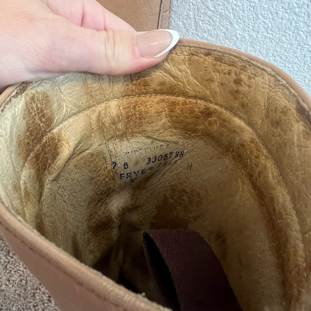 Frye Women's Tan Leather Boots Vintage - Picture 5 of 5